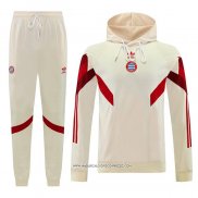 Tuta con Cappuccio Bayern Monaco 2024 Giallo