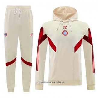 Tuta con Cappuccio Bayern Monaco 2024 Giallo